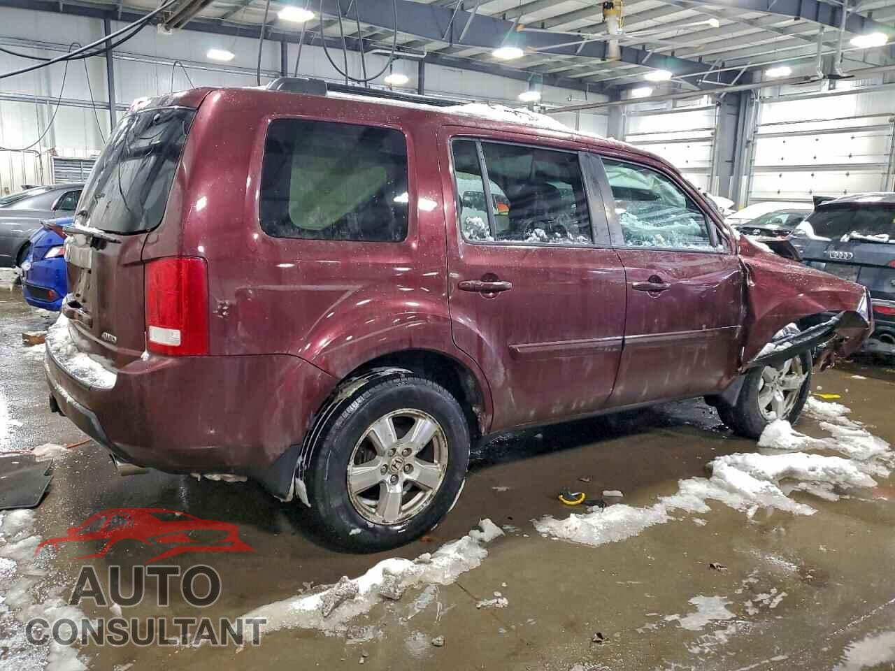 HONDA PILOT 2011 - 5FNYF4H76BB033146