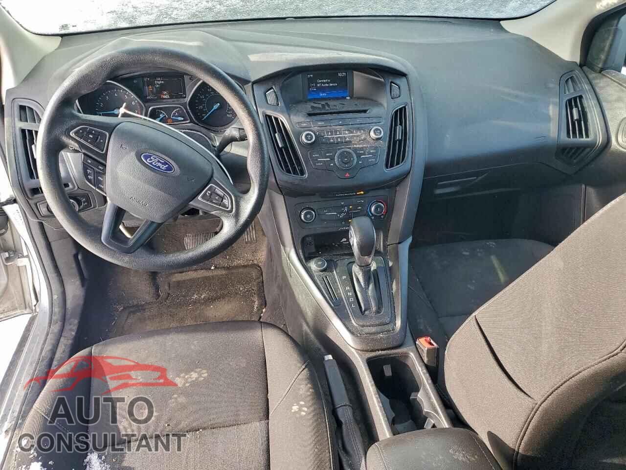 FORD FOCUS 2017 - 1FADP3F25HL331969