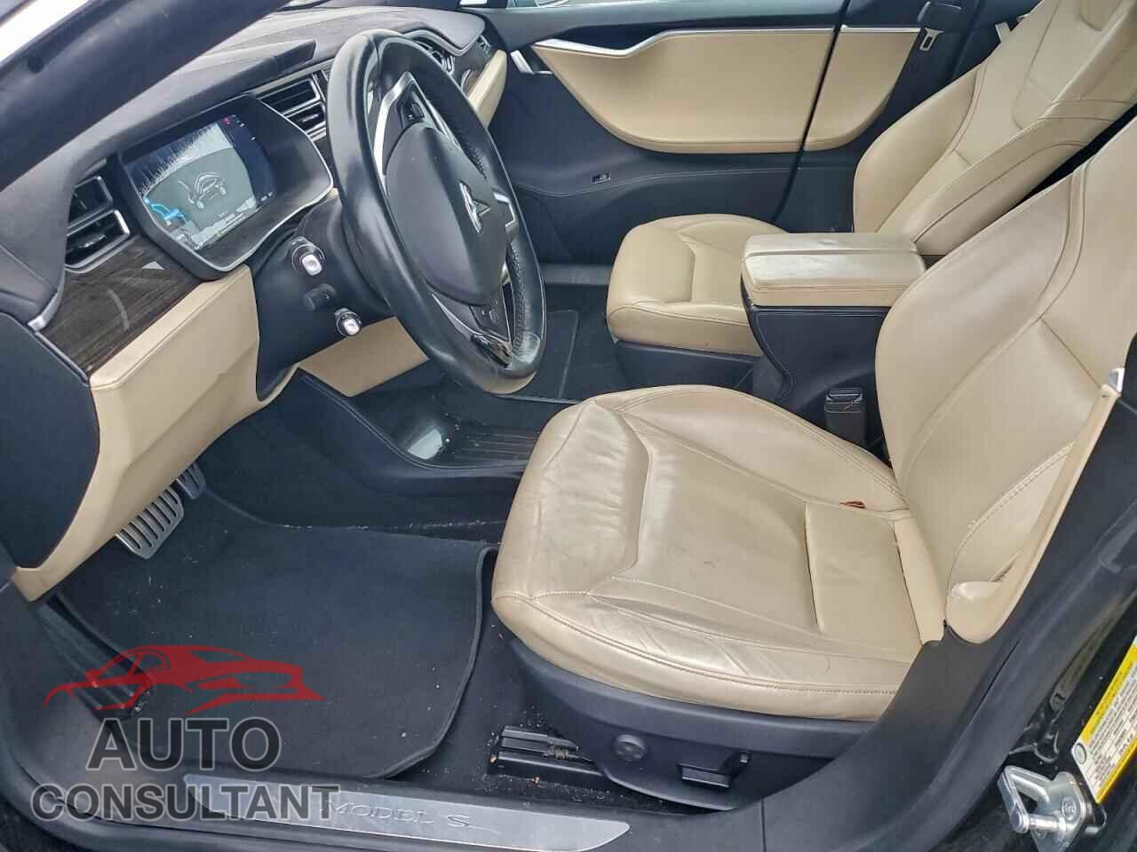 TESLA MODEL S 2015 - 5YJSA1E47FF110870