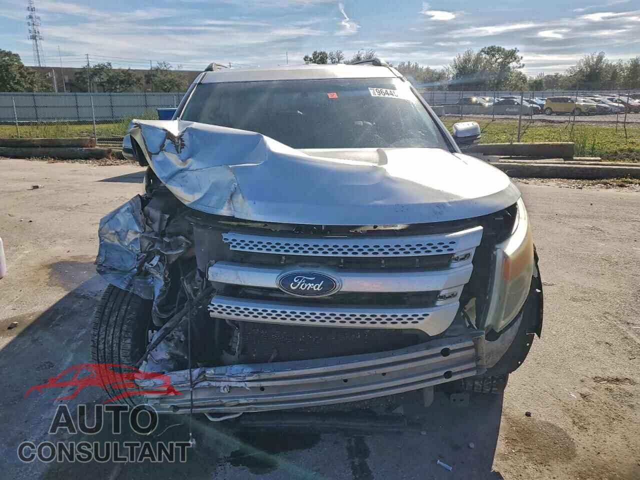 FORD EXPLORER 2011 - 1FMHK7F81BGA78571