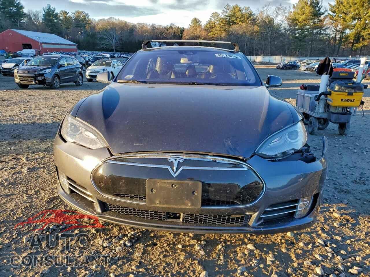 TESLA MODEL S 2015 - 5YJSA1H48FF080287