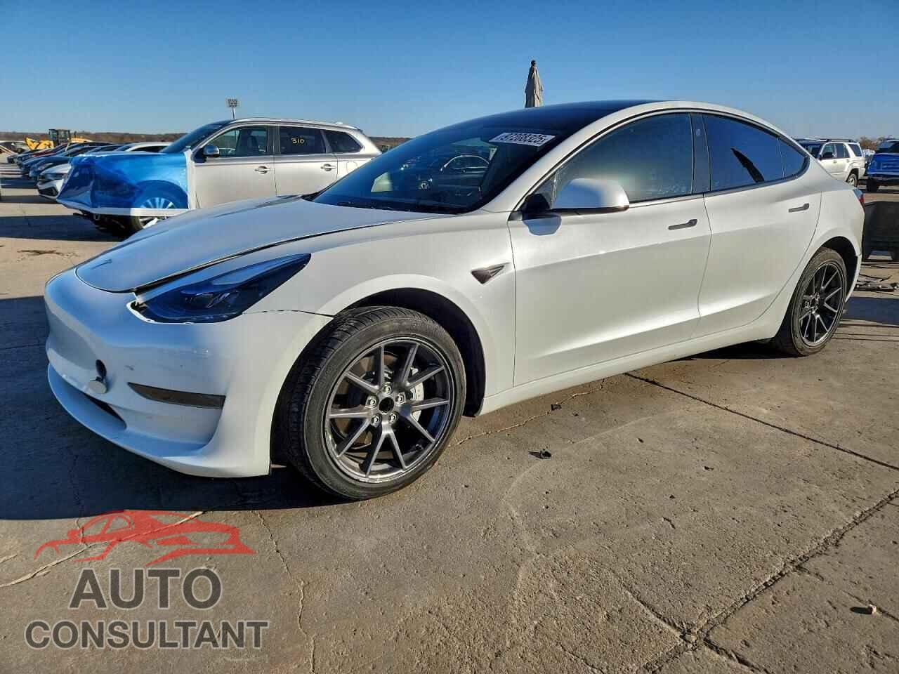 TESLA MODEL 3 2023 - 5YJ3E1EAXPF466780