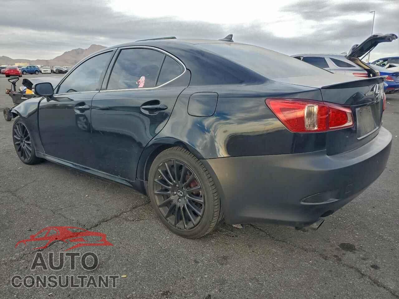 LEXUS IS 2012 - JTHBF5C2XC5168574