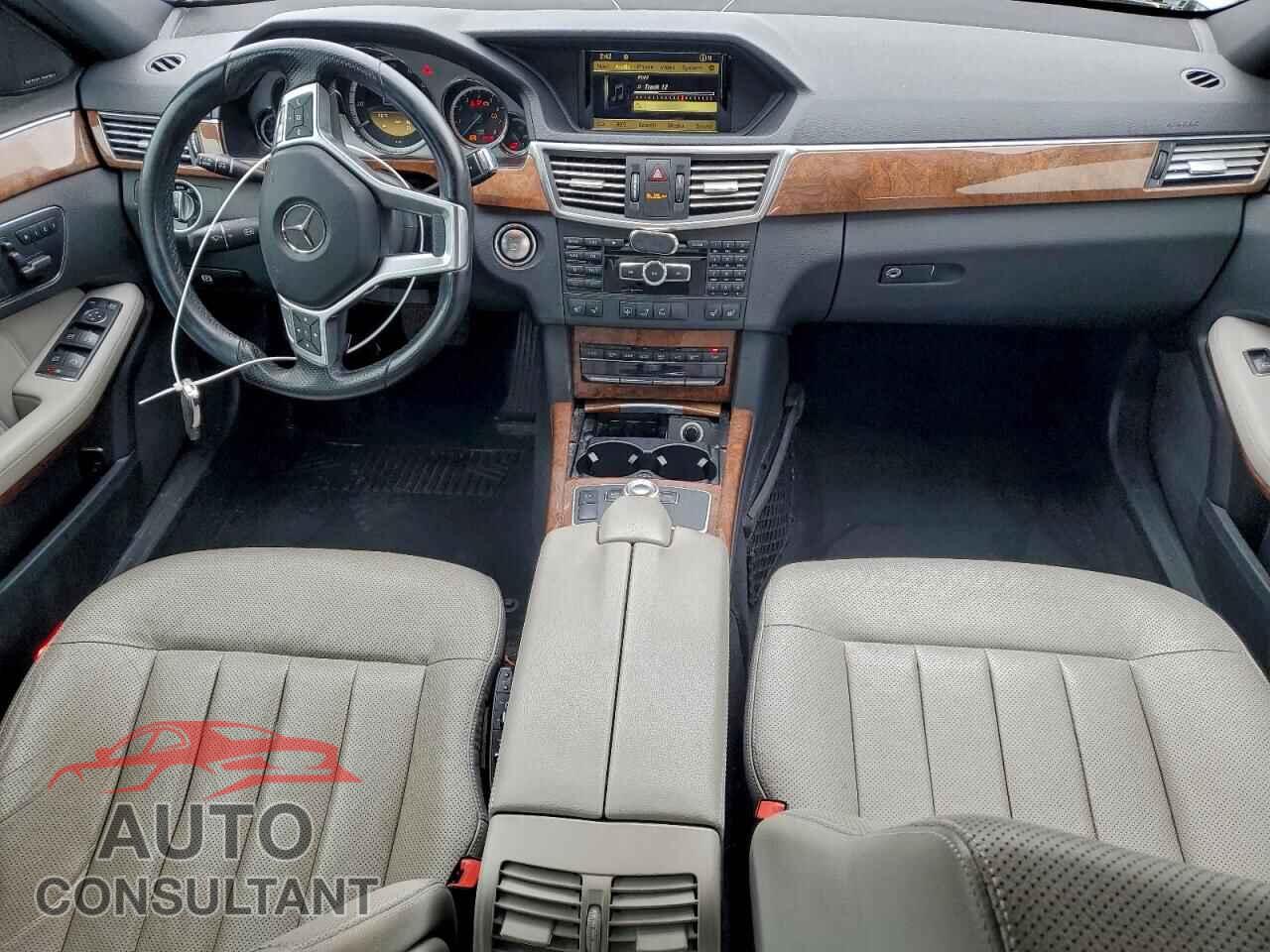 MERCEDES-BENZ E-CLASS 2012 - WDDHF9BB6CA521958