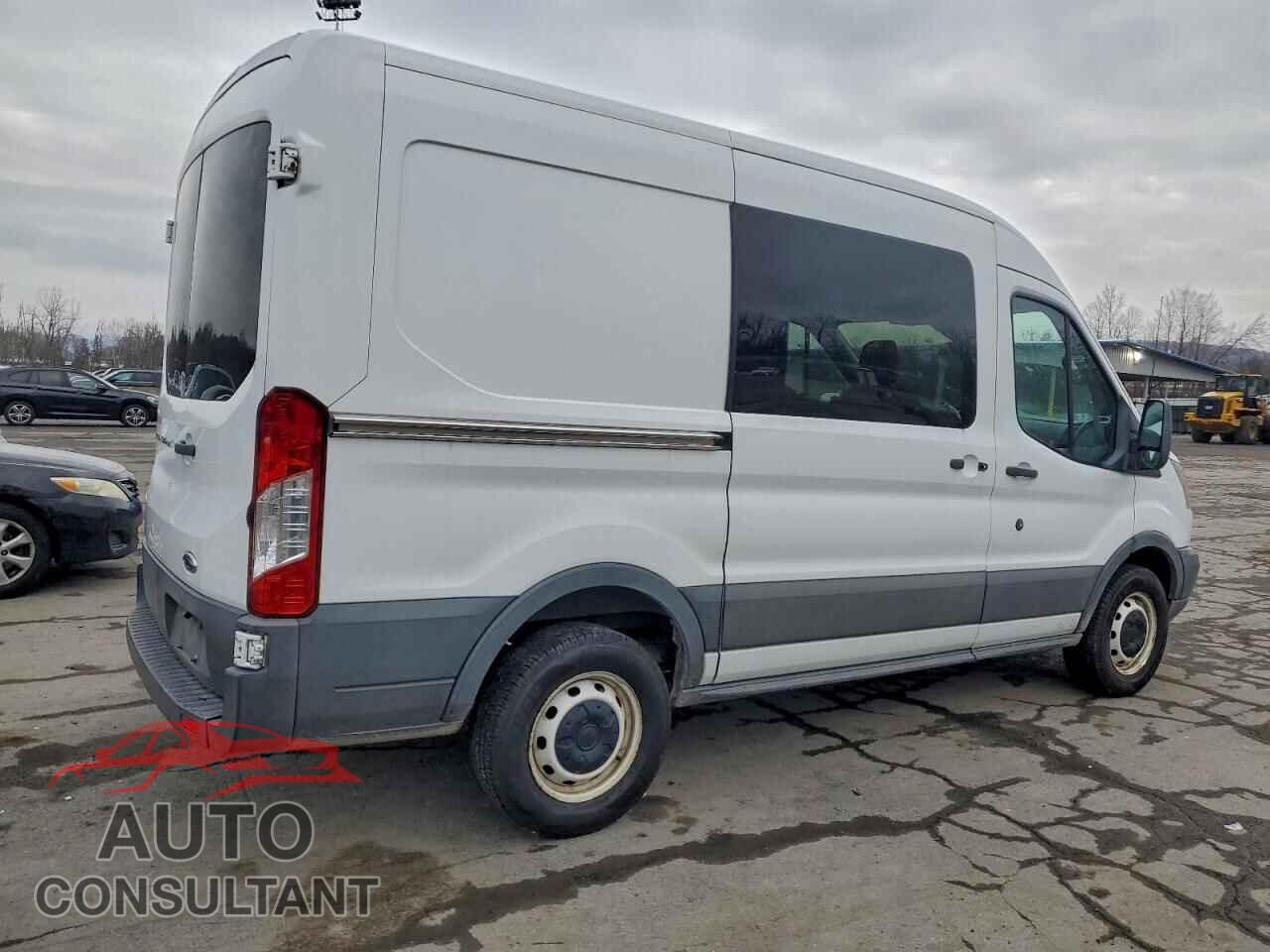 FORD TRANSIT 2015 - 1FTNR1CM4FKA24928