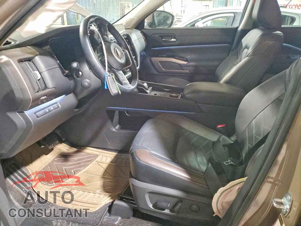 NISSAN PATHFINDER 2023 - 5N1DR3DK5PC276859