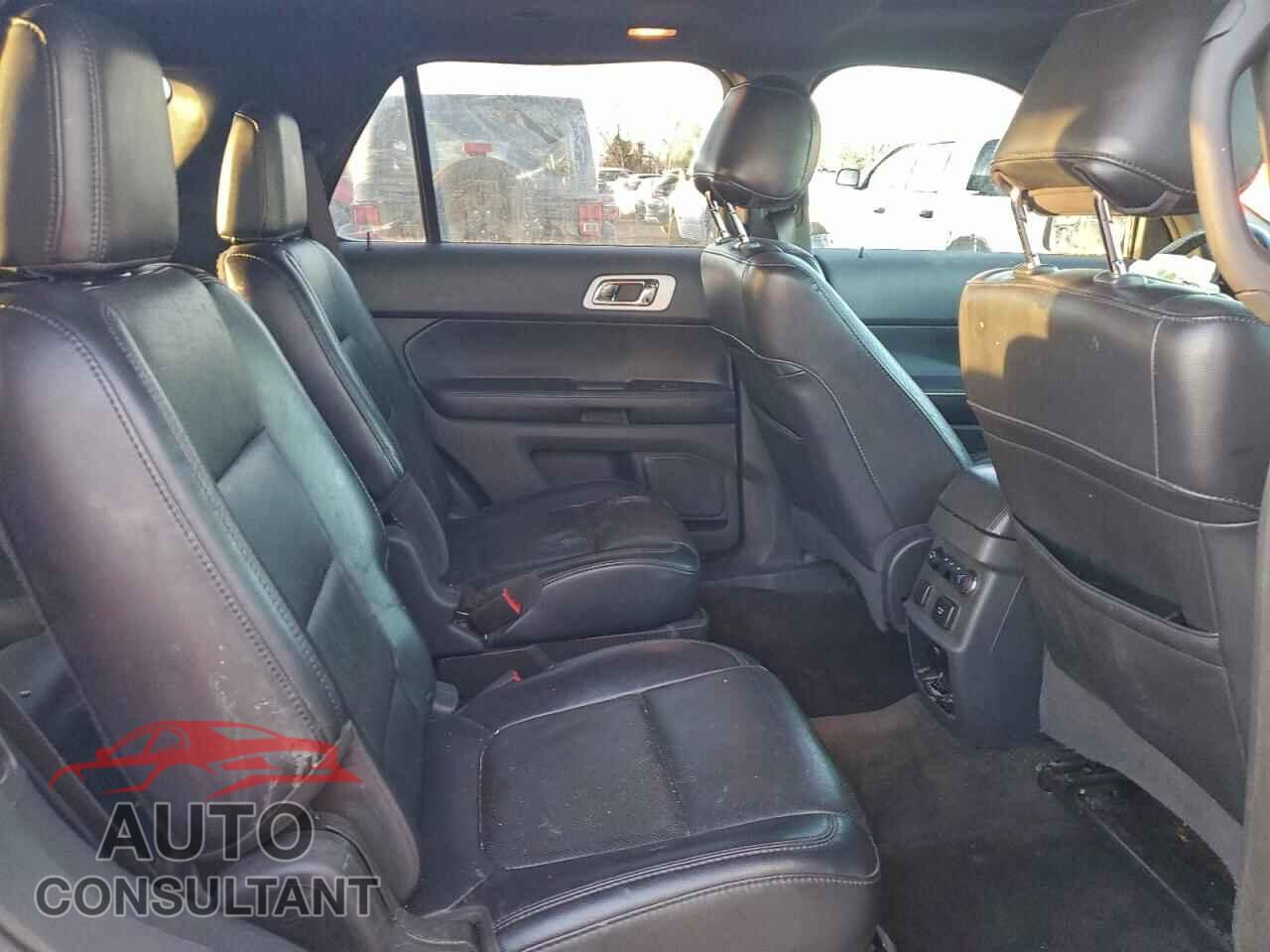 FORD EXPLORER 2013 - 1FM5K8F8XDGA37643