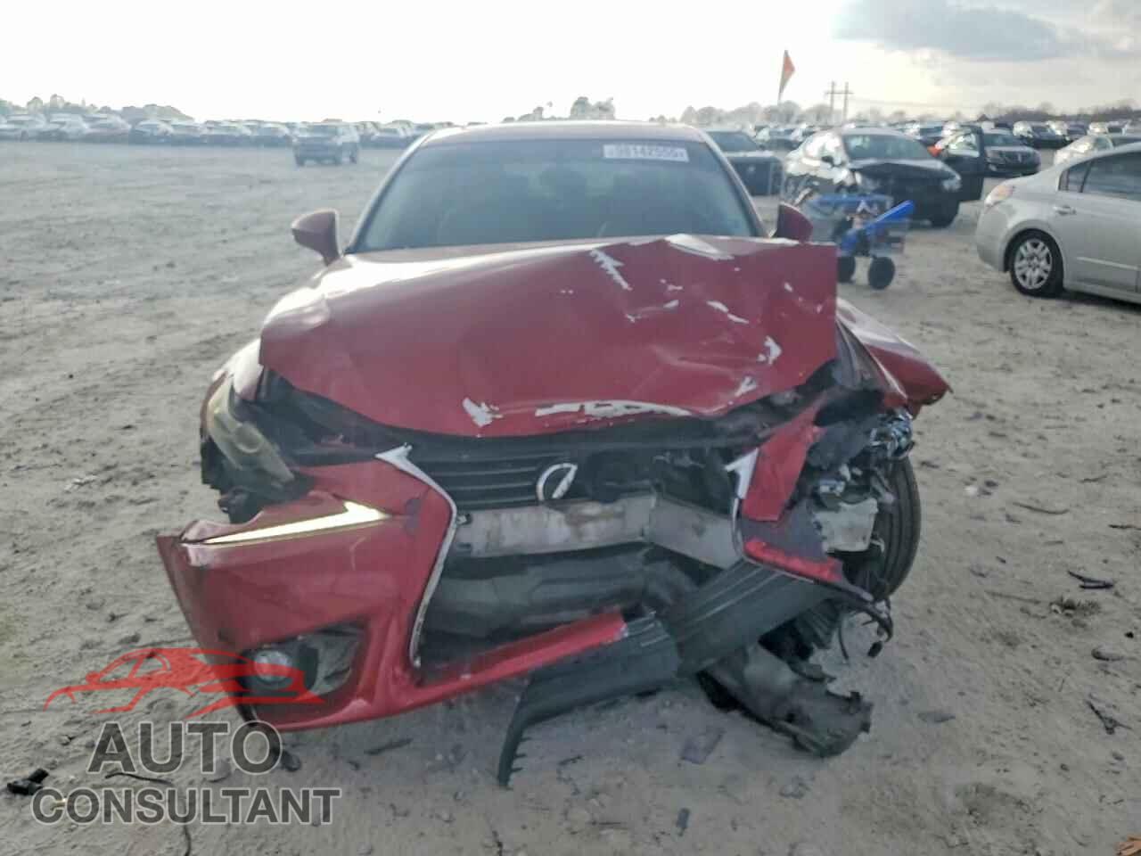 LEXUS IS 2014 - JTHCF1D21E5005231