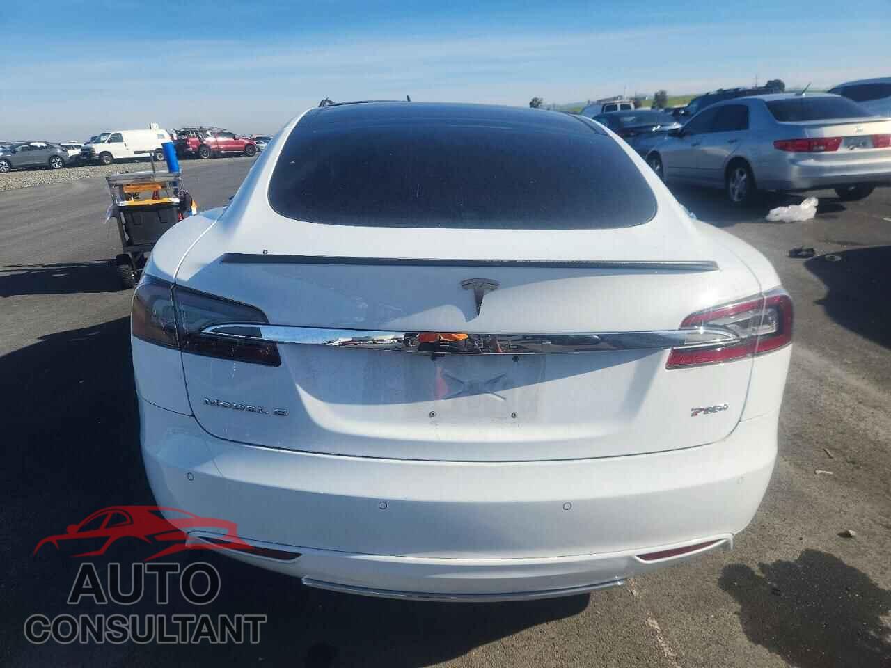TESLA MODEL S 2014 - 5YJSA1H17EFP37763