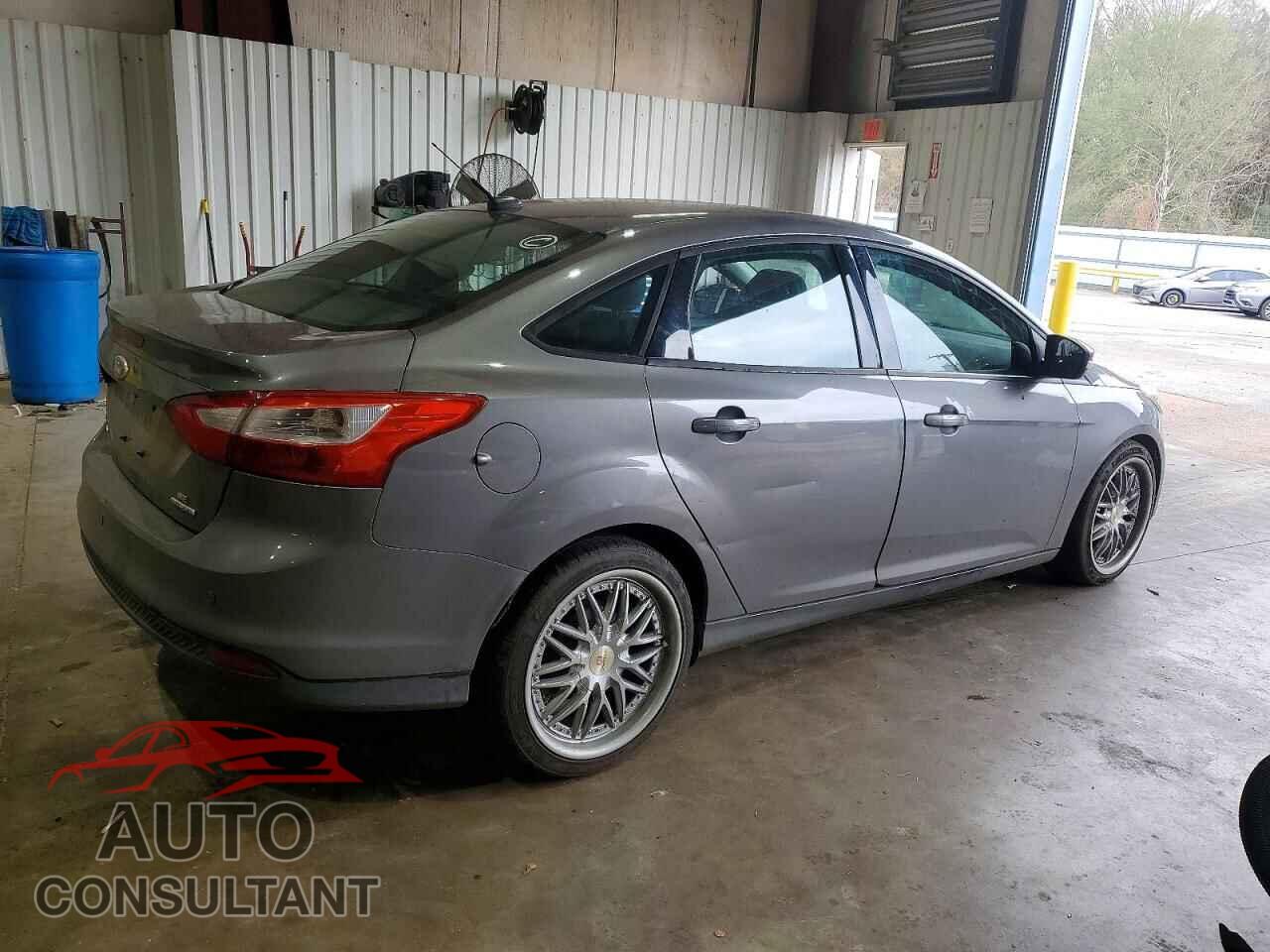 FORD FOCUS 2013 - 1FADP3F23DL114950