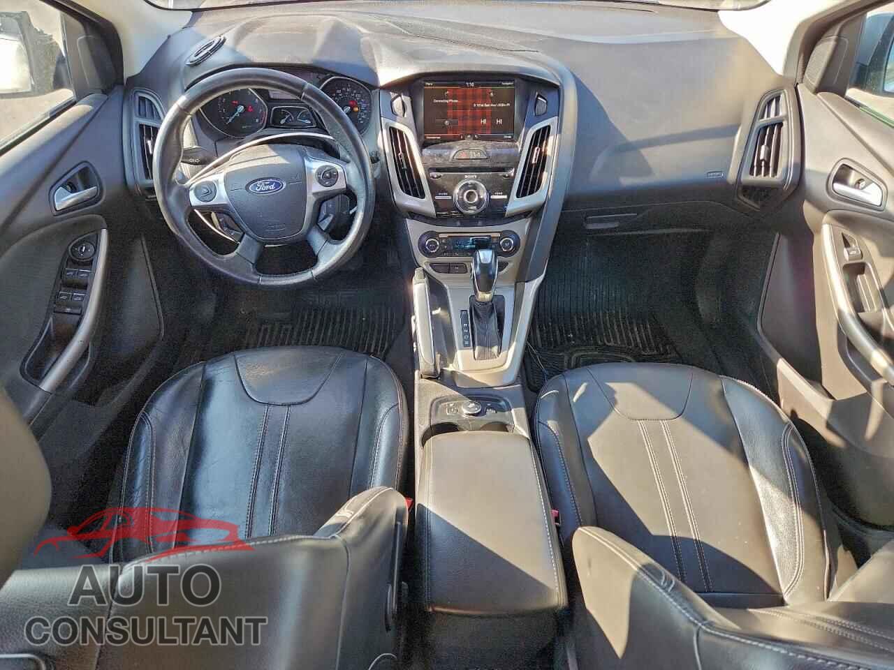 FORD FOCUS 2012 - 1FAHP3M23CL315380