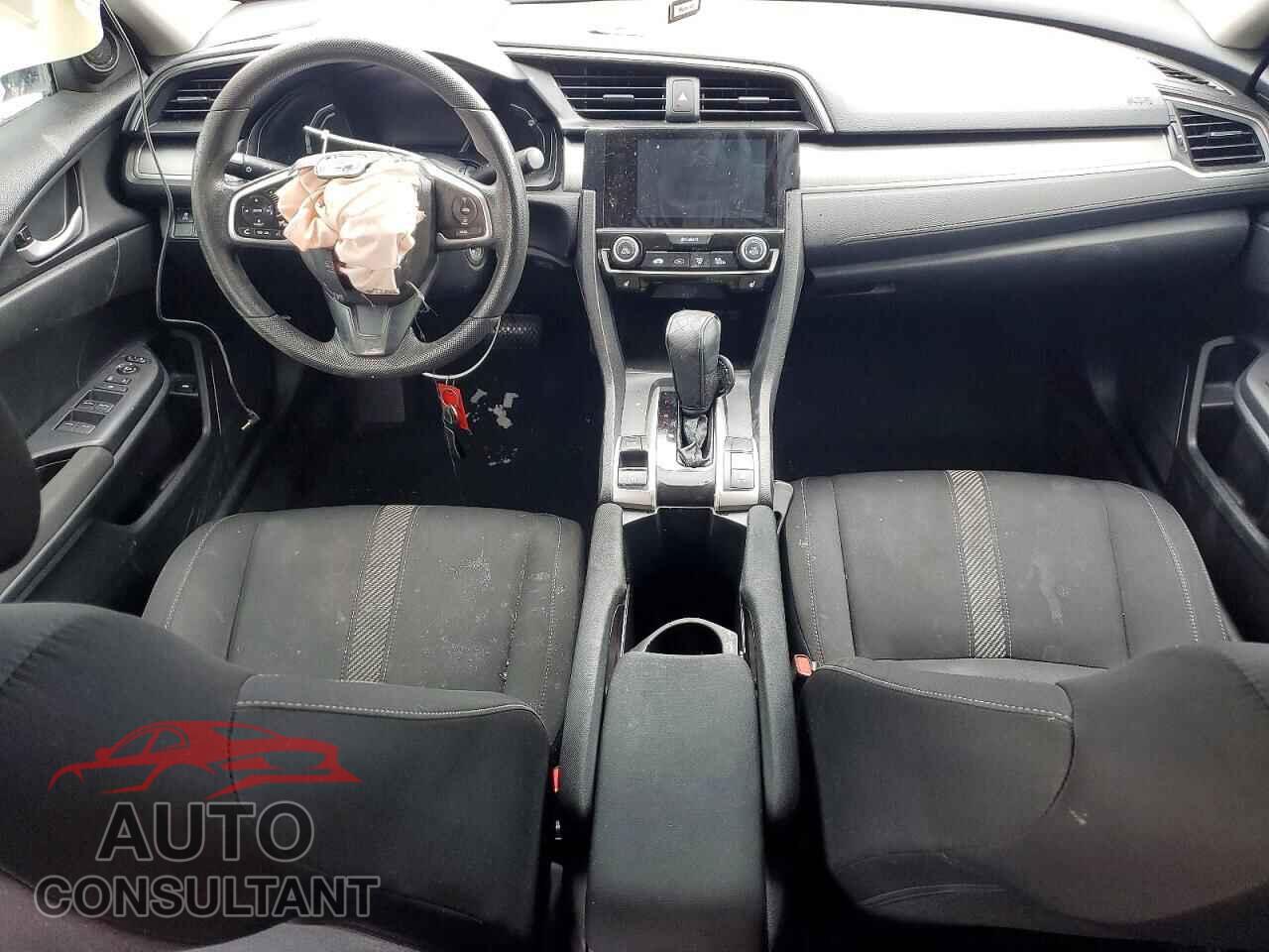 HONDA CIVIC 2018 - 2HGFC2F55JH007315