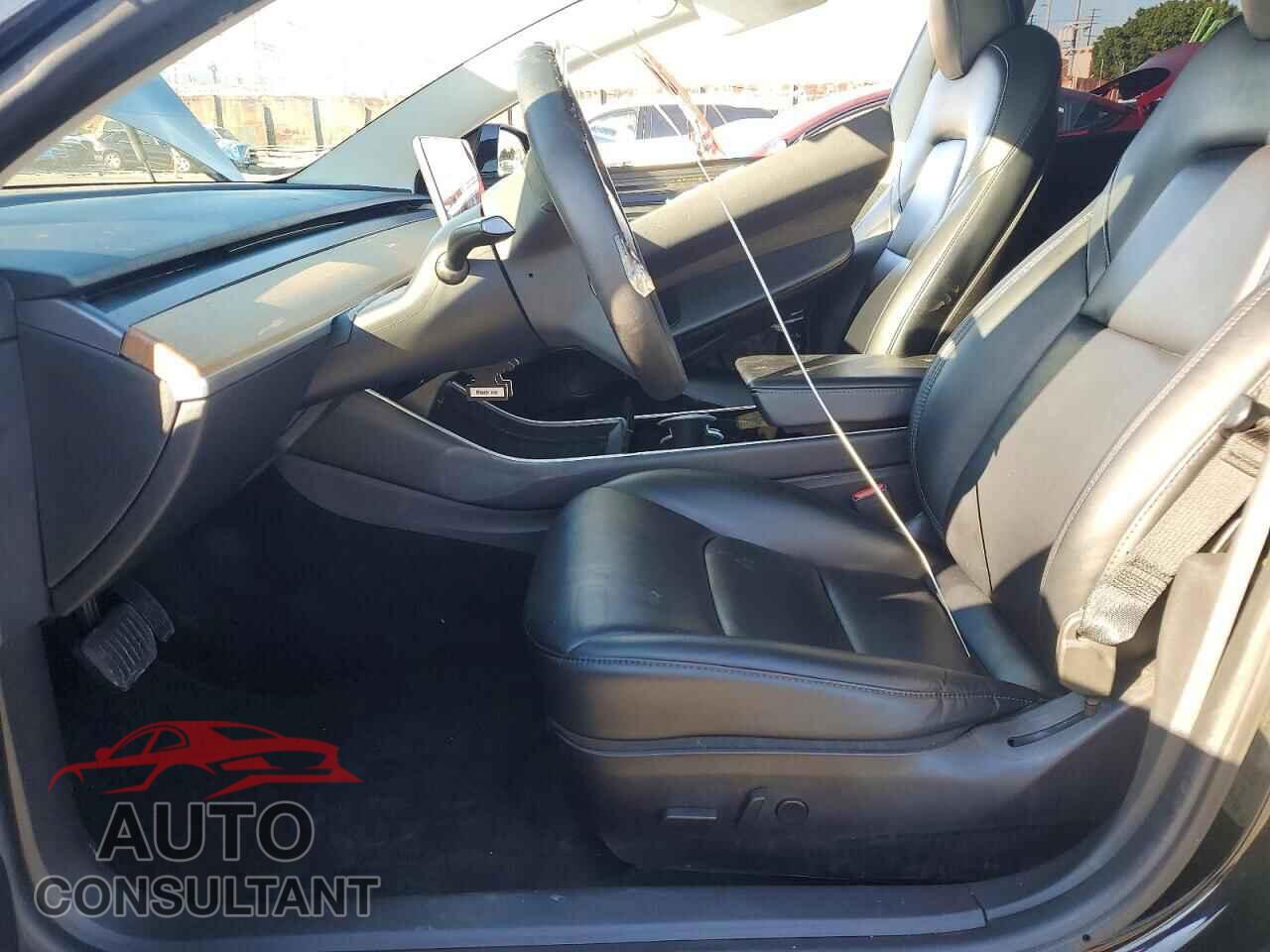 TESLA MODEL 3 2019 - 5YJ3E1EA4KF426767