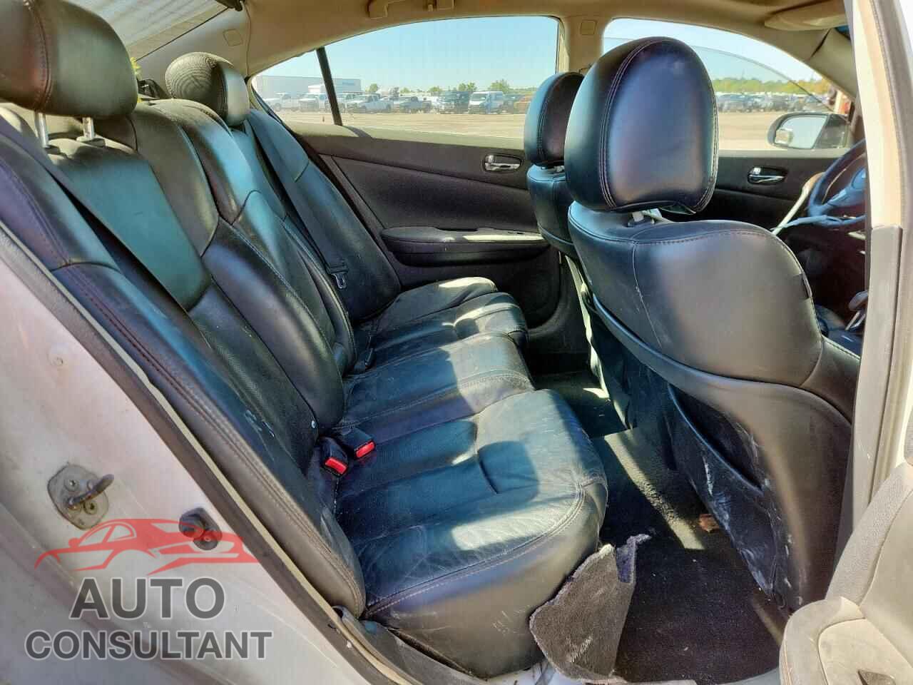 NISSAN MAXIMA 2011 - 1N4AA5AP2BC866039