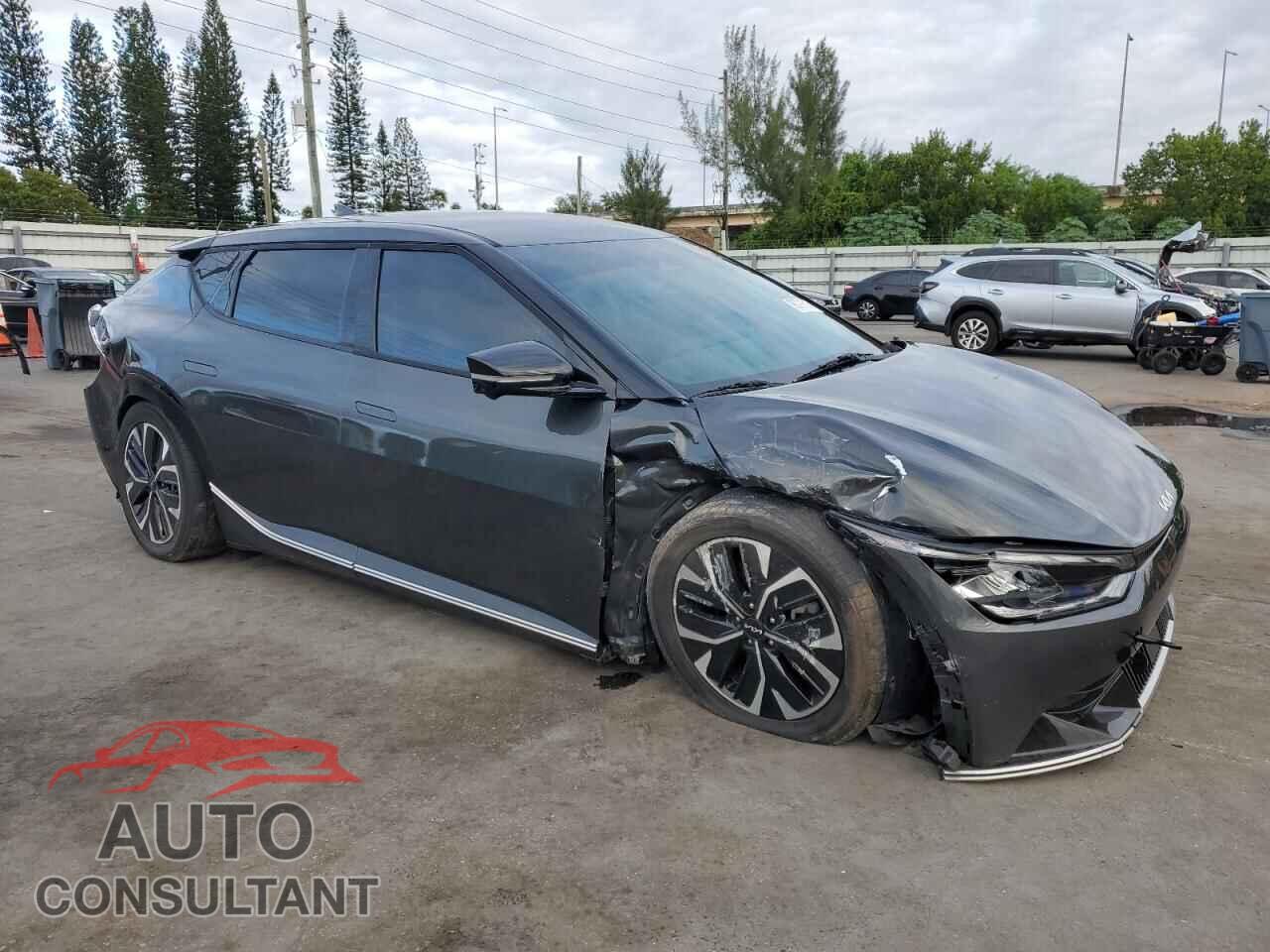 KIA EV6 LIGHT 2022 - KNDC3DLC3N5043372