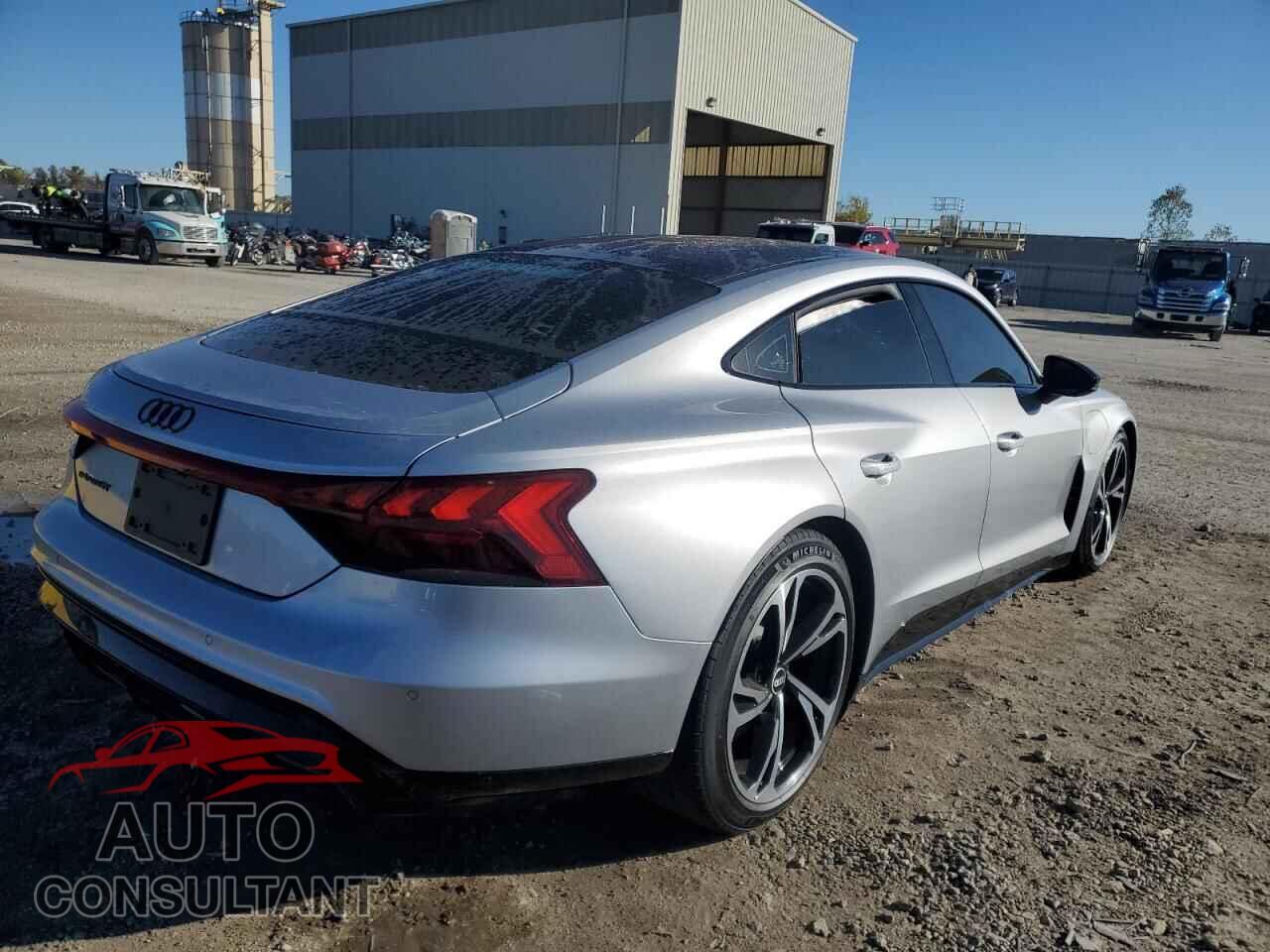 AUDI E-TRON GT 2023 - WAUCJBFWXP7008137