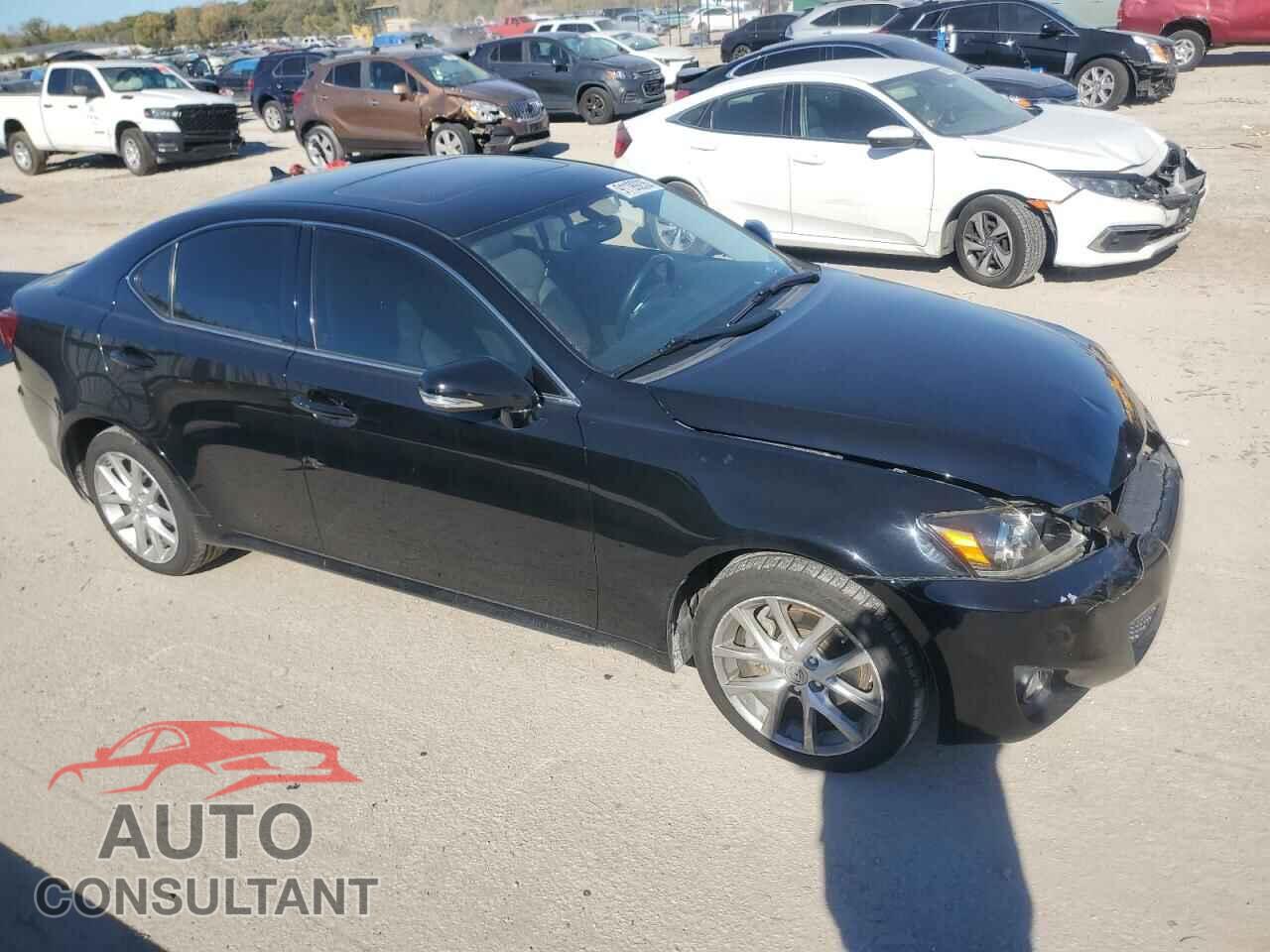 LEXUS IS 2012 - JTHCF5C20C5057102