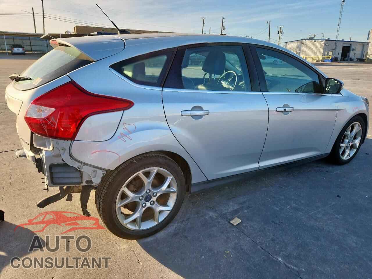 FORD FOCUS 2012 - 1FAHP3N29CL319061