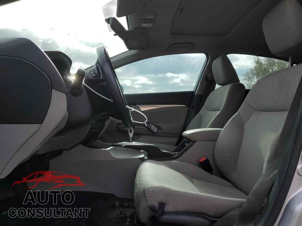 HONDA CIVIC 2014 - 2HGFB2F58EH046120