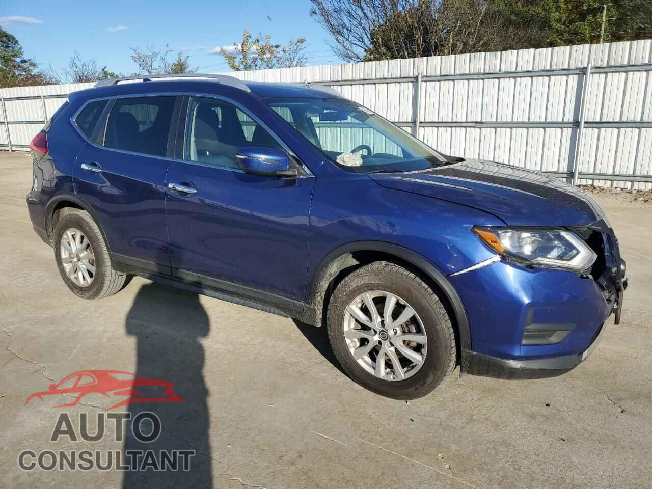 NISSAN ROGUE 2017 - KNMAT2MVXHP516155