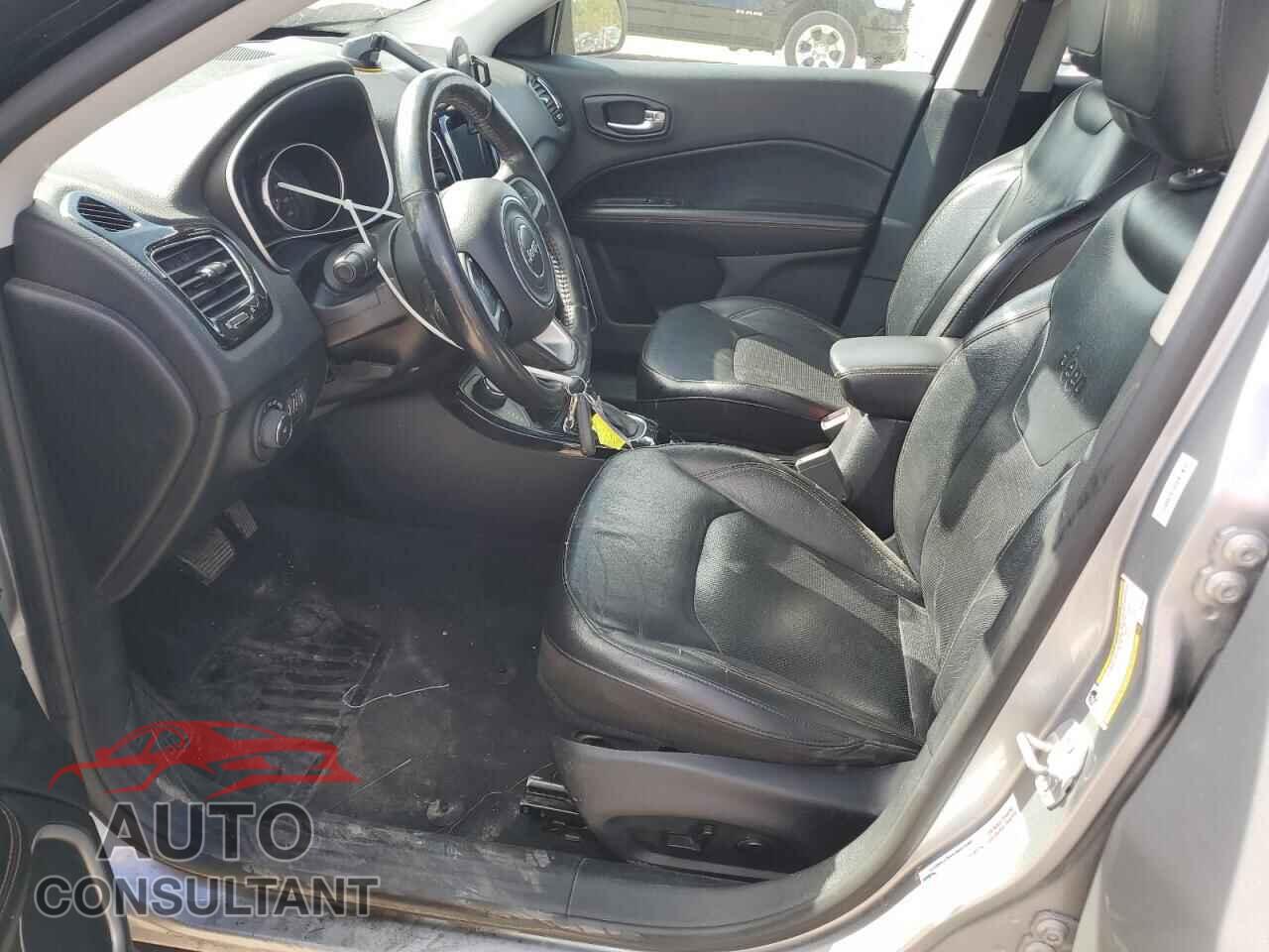 JEEP COMPASS 2018 - 3C4NJDCBXJT263043