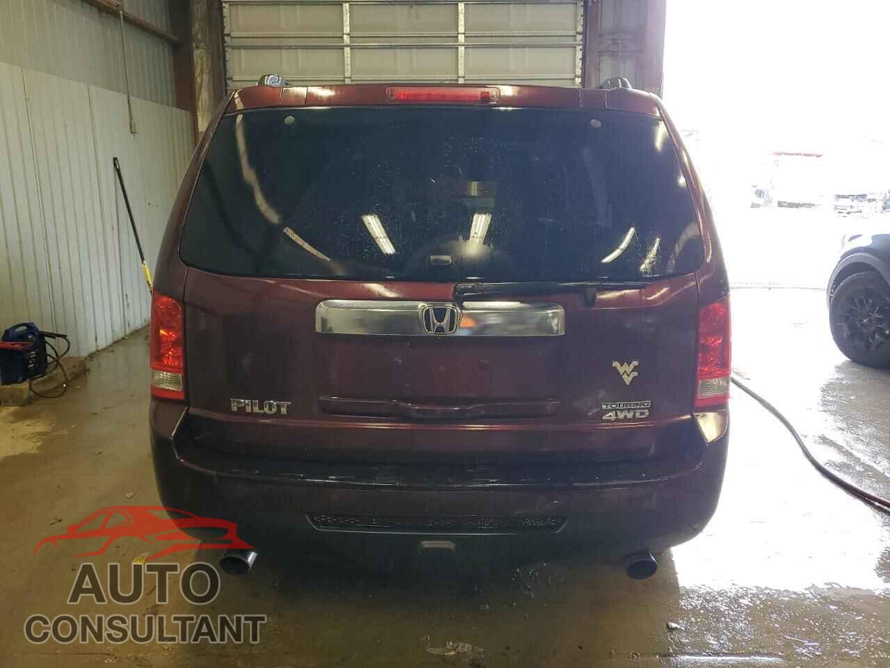 HONDA PILOT 2013 - 5FNYF4H96DB031157