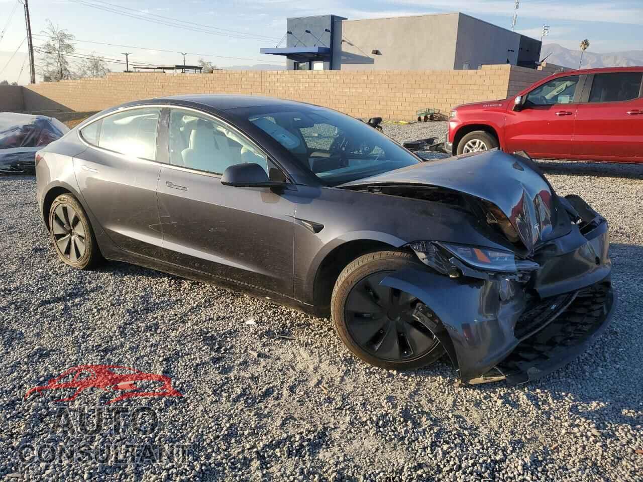 TESLA MODEL 3 2024 - 5YJ3E1EA7RF866704