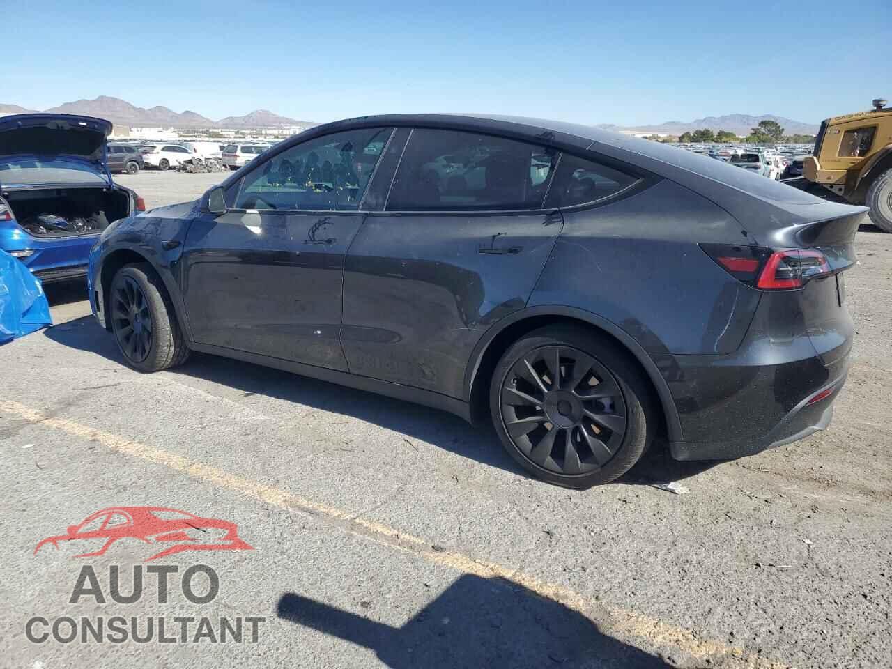 TESLA MODEL Y 2024 - 7SAYGDEEXRF063523