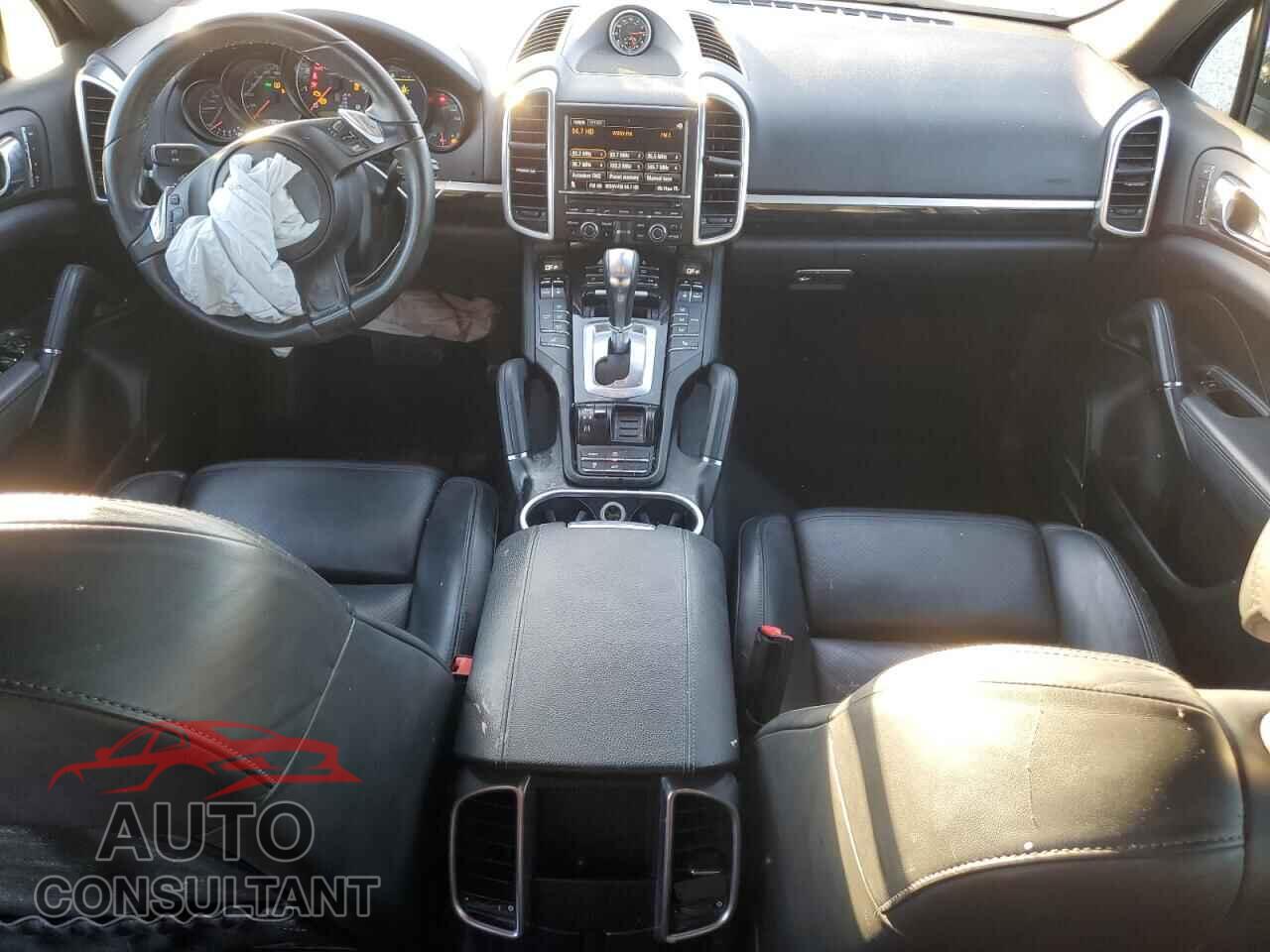 PORSCHE CAYENNE 2013 - WP1AA2A20DLA05392
