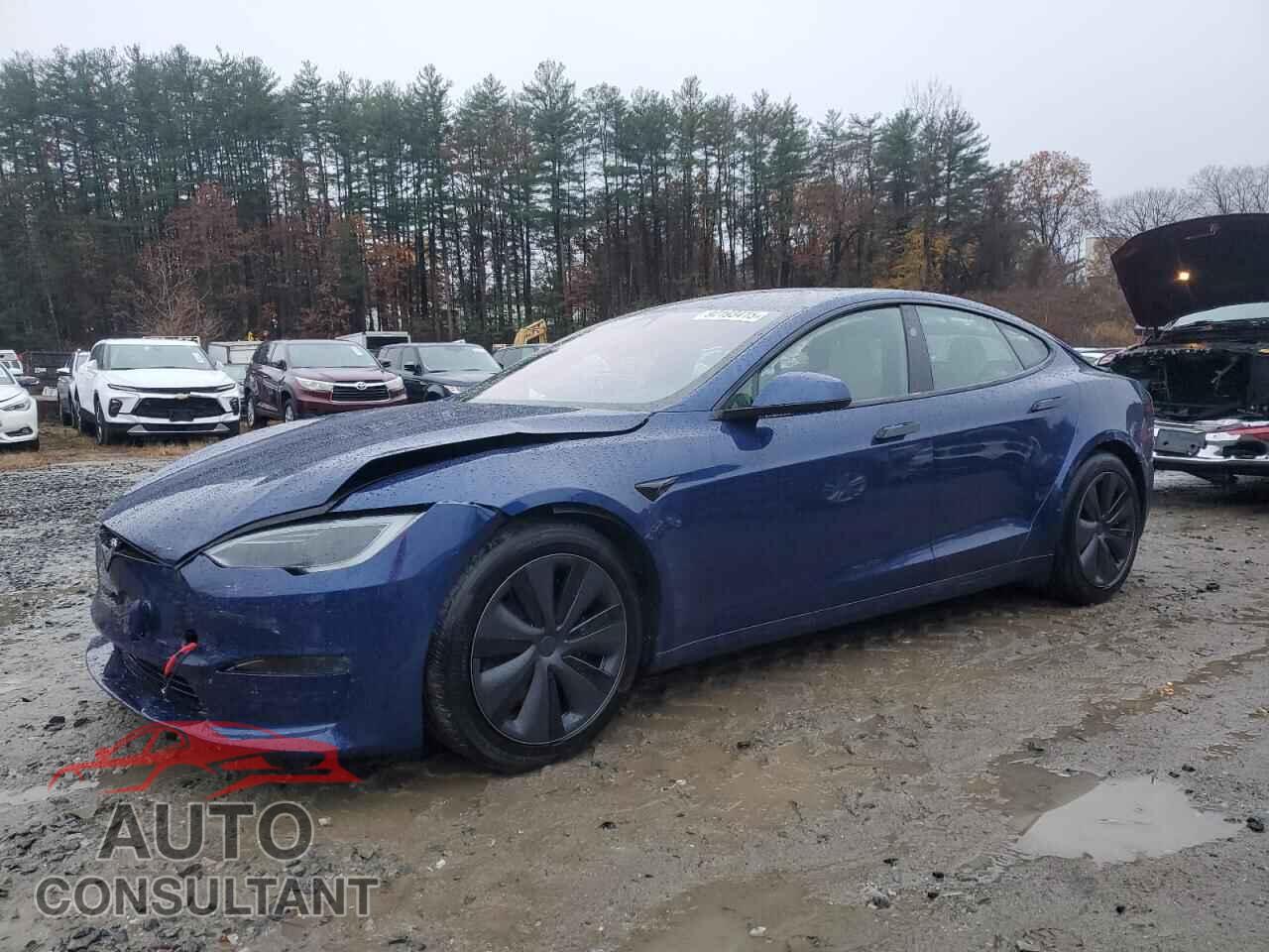 TESLA MODEL S 2023 - 5YJSA1E55PF512400