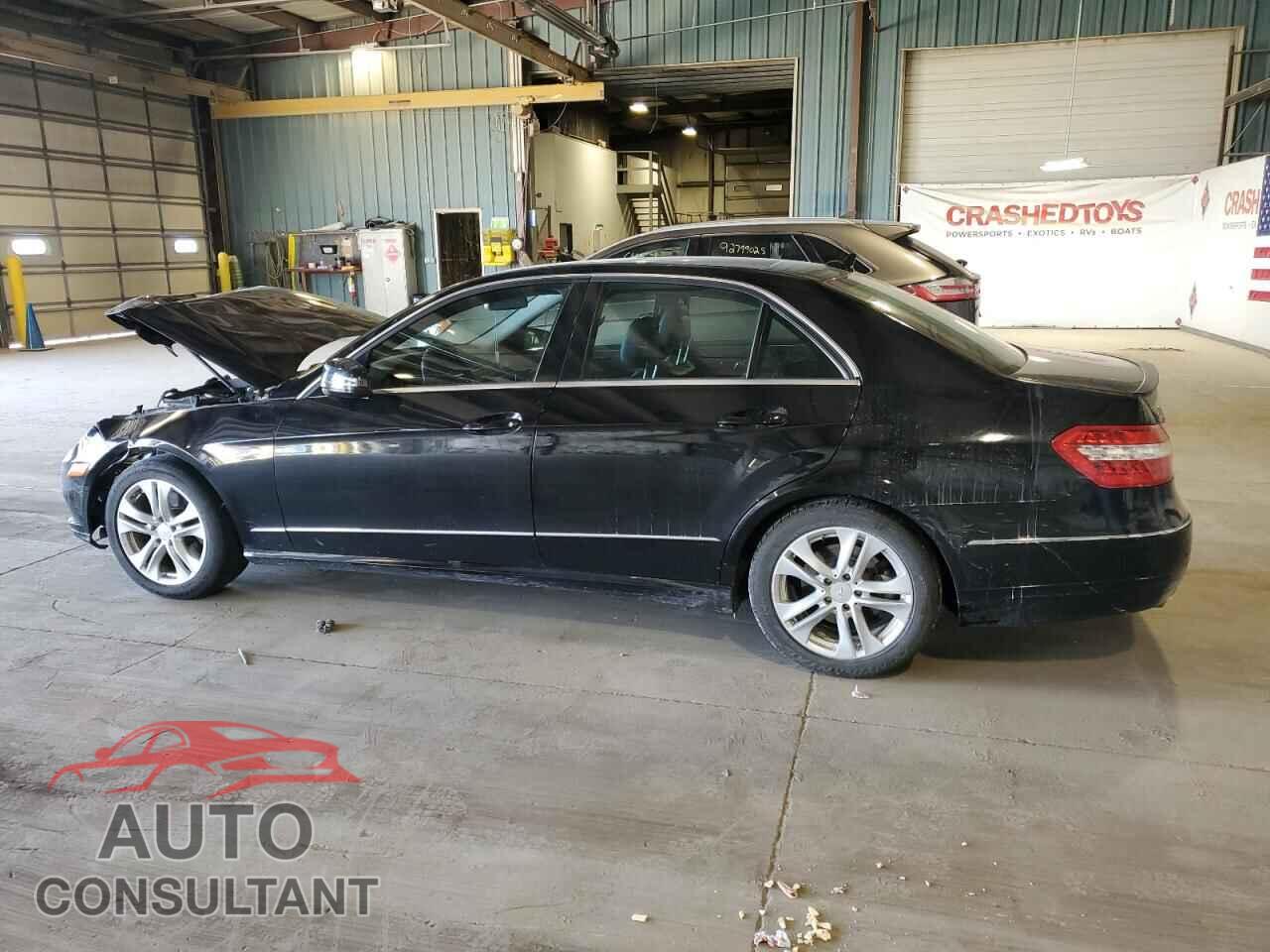 MERCEDES-BENZ E-CLASS 2011 - WDDHF5GB7BA457929
