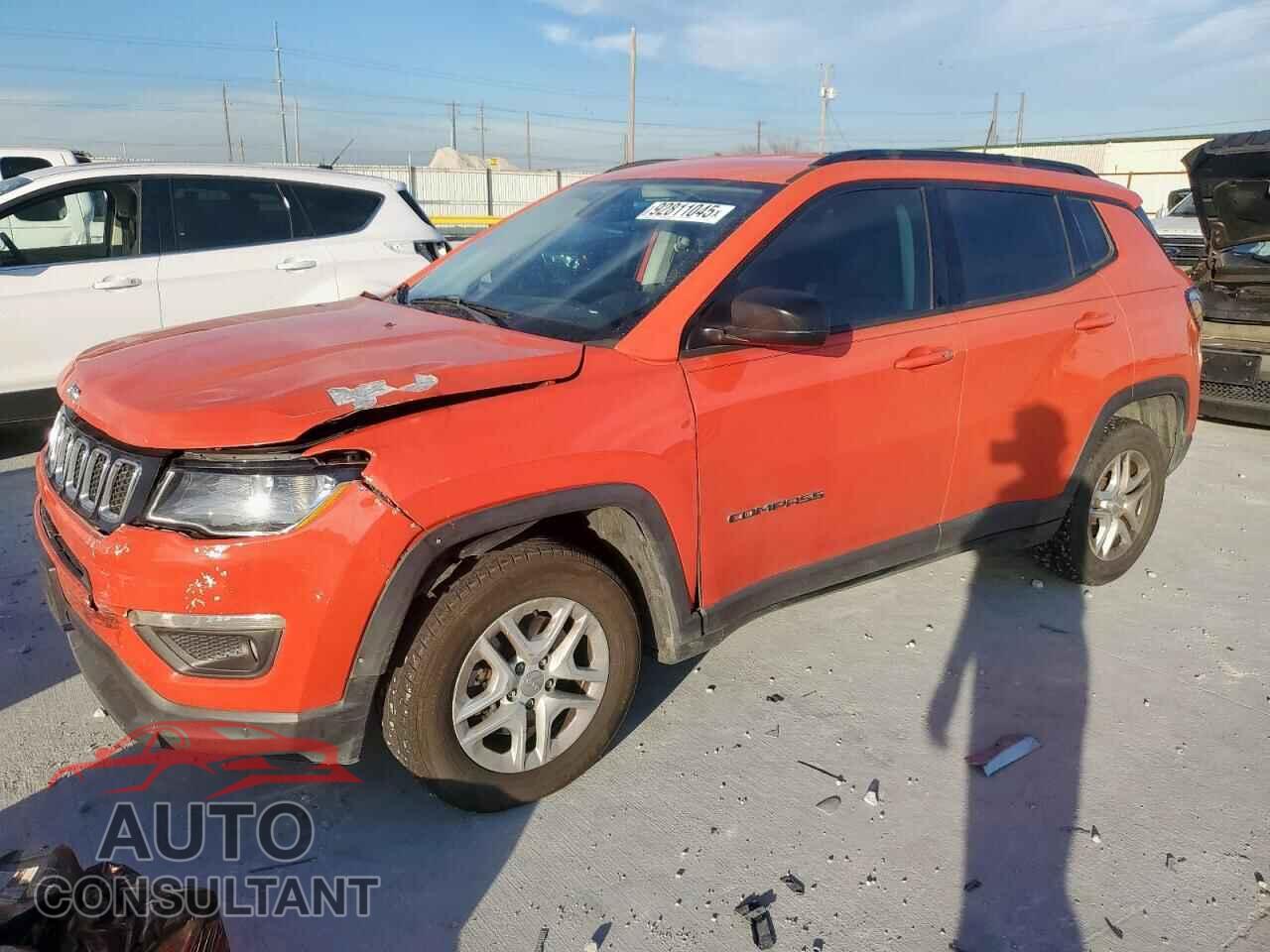 JEEP COMPASS 2018 - 3C4NJCAB4JT462103