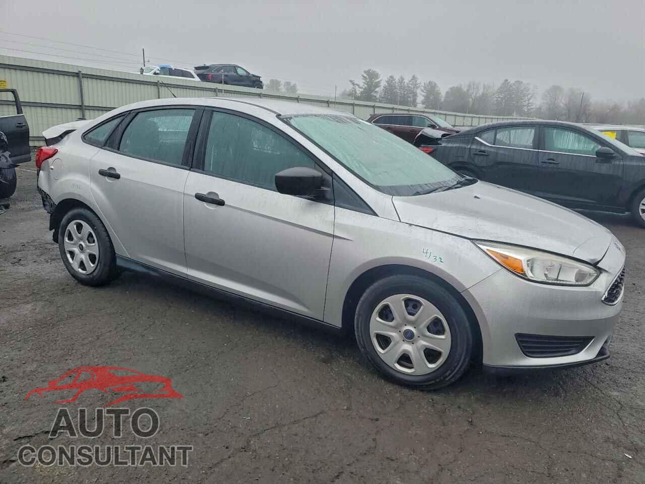 FORD FOCUS 2017 - 1FADP3E29HL201159