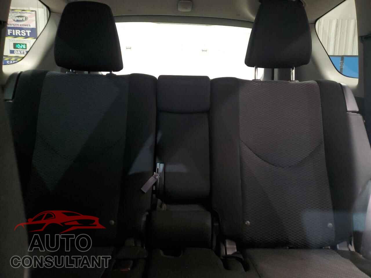 TOYOTA RAV4 2012 - JTMRF4DV7C5049965