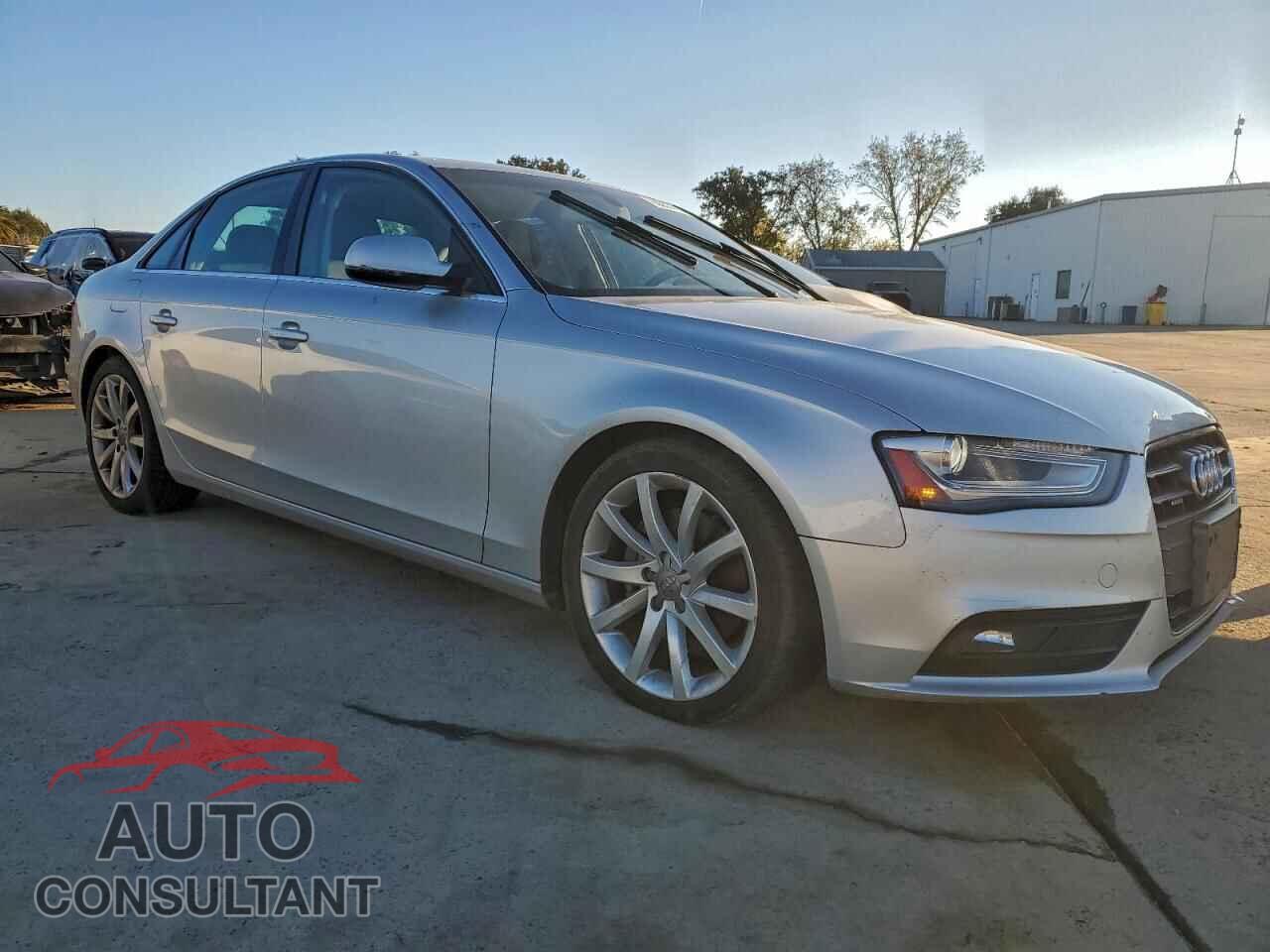 AUDI A4 2013 - WAUFFAFL6DN029850