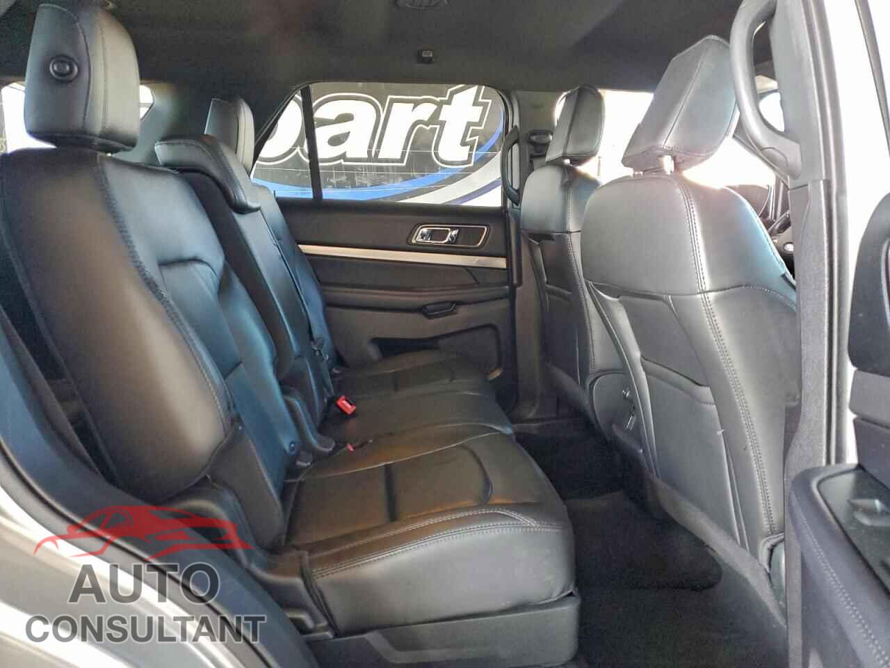 FORD EXPLORER 2018 - 1FM5K8D87JGB18355