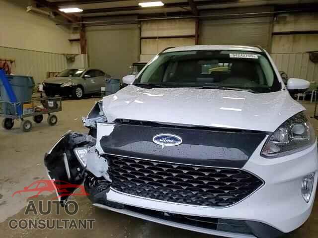 FORD ESCAPE 2020 - 1FMCU0H6XLUA93581