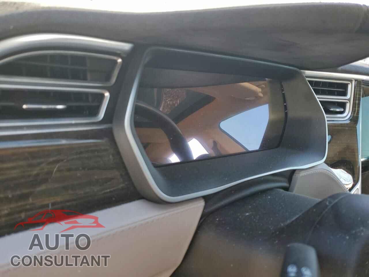 TESLA MODEL S 2015 - 5YJSA1S20FF096524