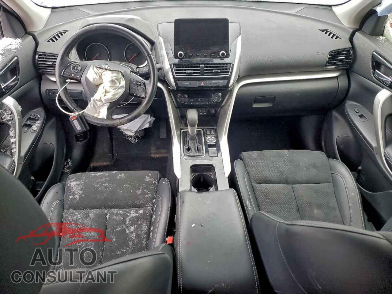 MITSUBISHI ECLIPSE 2023 - JA4ATWAA0PZ005964
