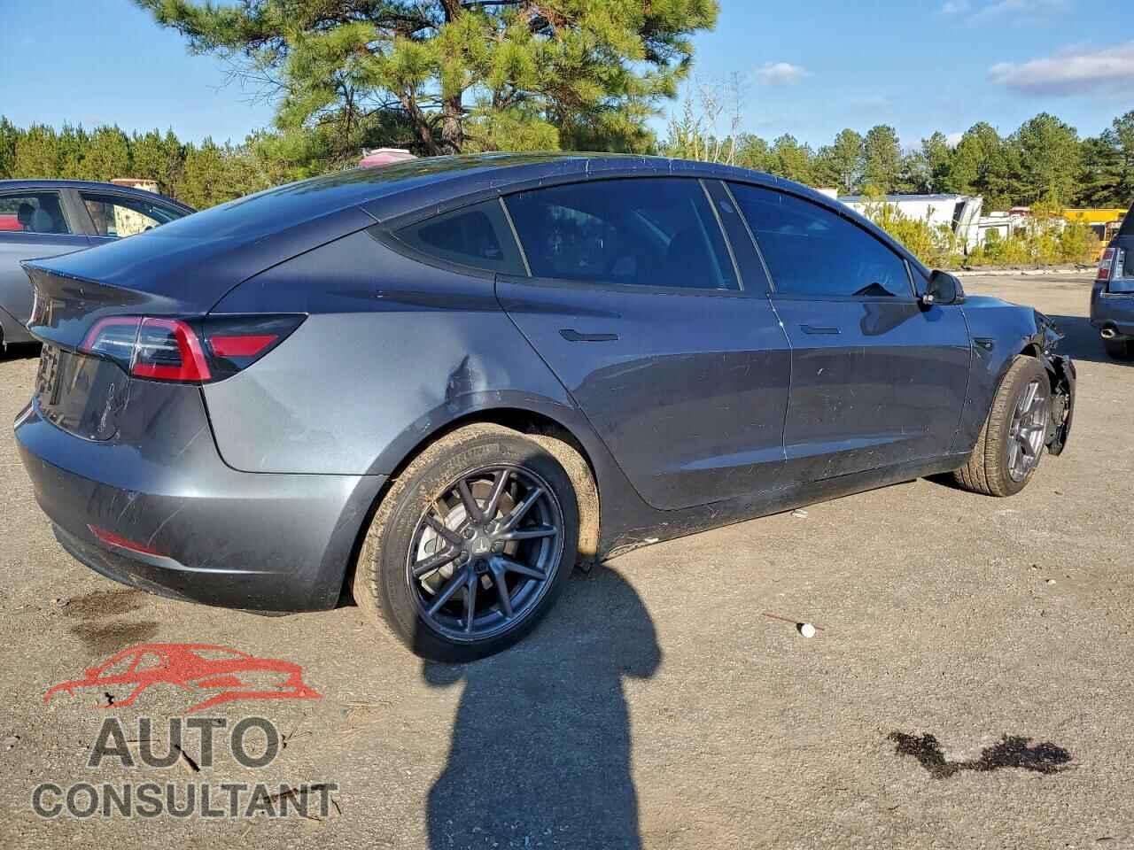 TESLA MODEL 3 2020 - 5YJ3E1EA3LF658035