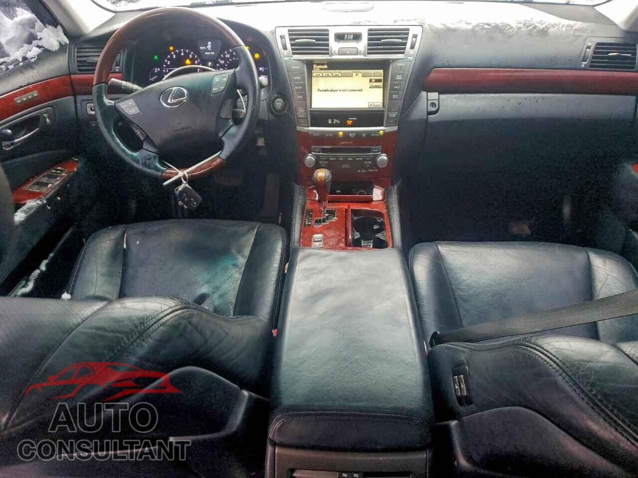 LEXUS LS460 2011 - JTHCL5EF2B5011830