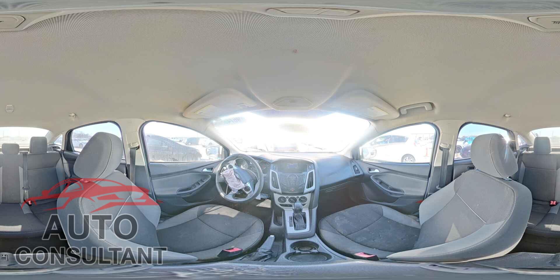 FORD FOCUS 2013 - 1FADP3F2XDL309072