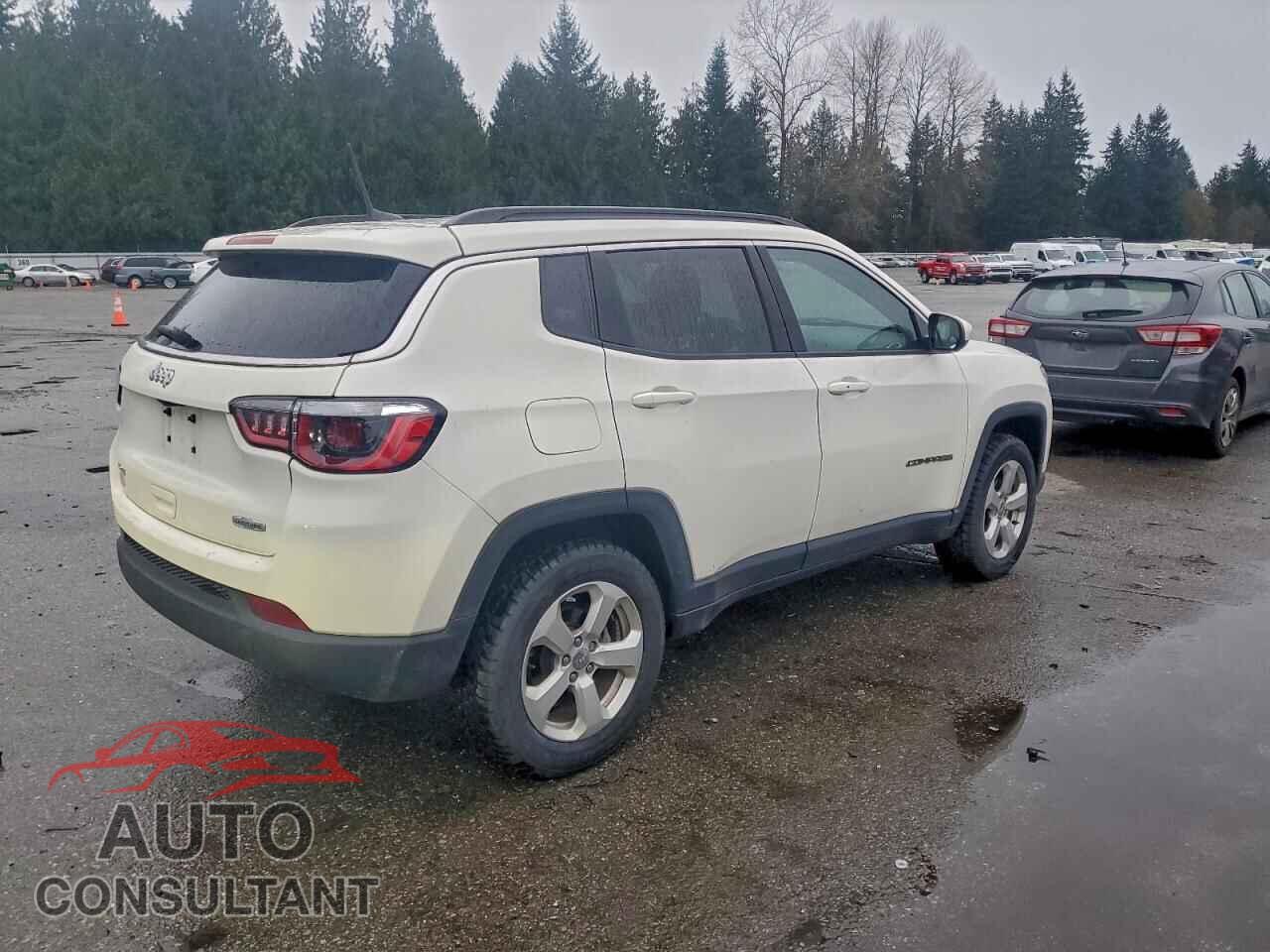 JEEP COMPASS 2018 - 3C4NJDBB2JT401241