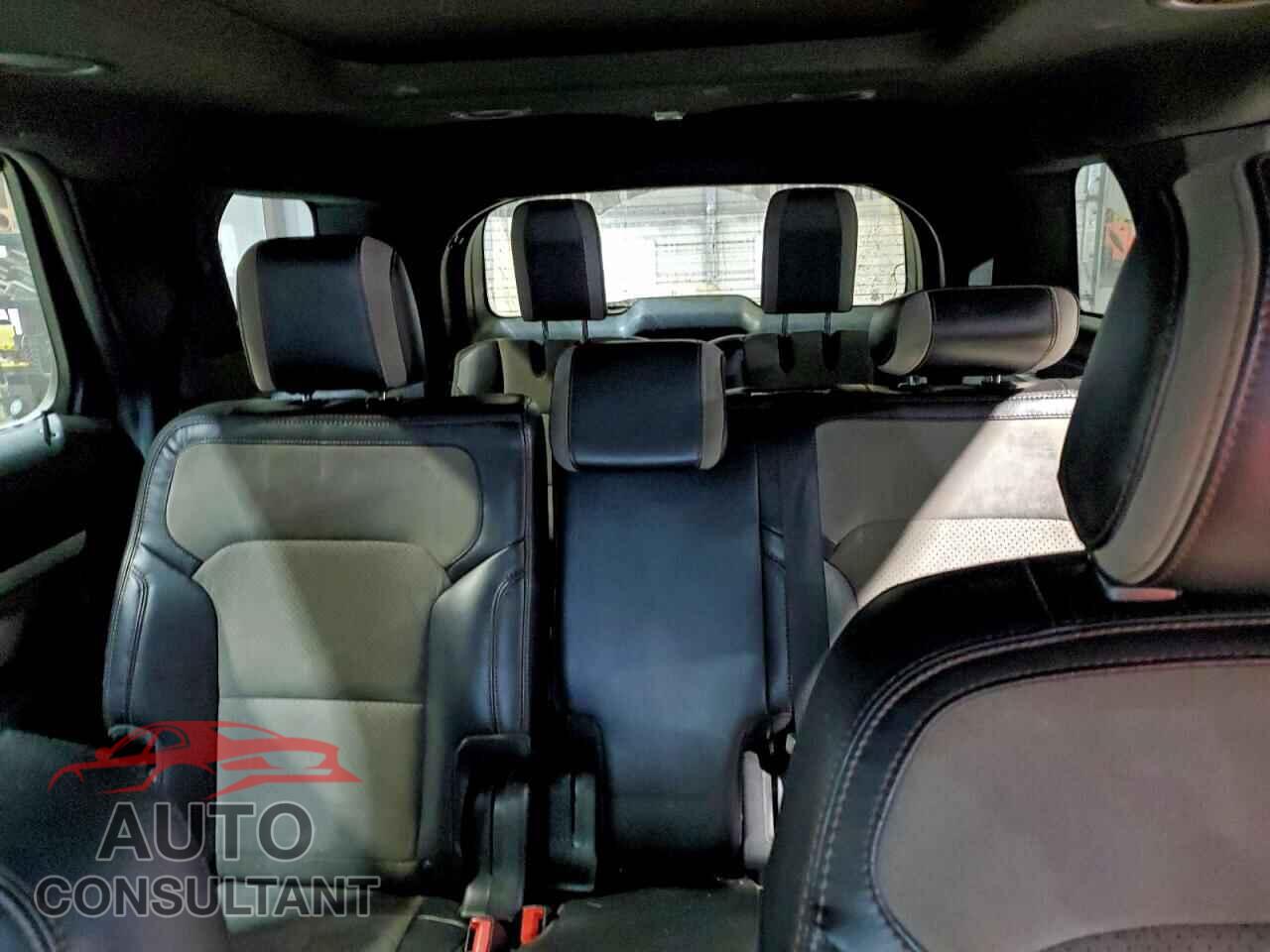 FORD EXPLORER 2017 - 1FM5K8D85HGC47236