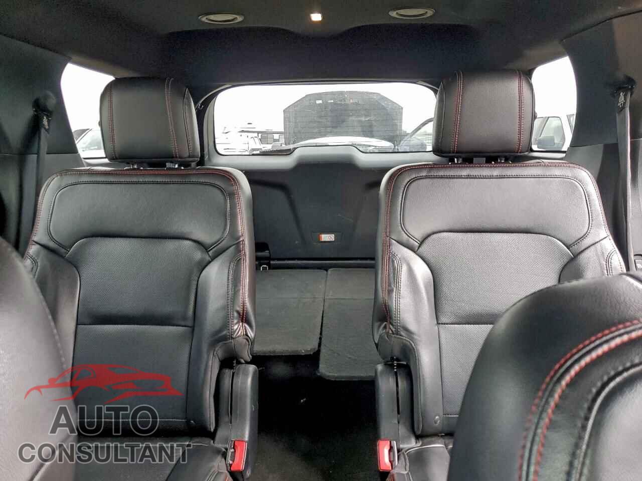 FORD EXPLORER 2018 - 1FM5K8GT7JGB64848