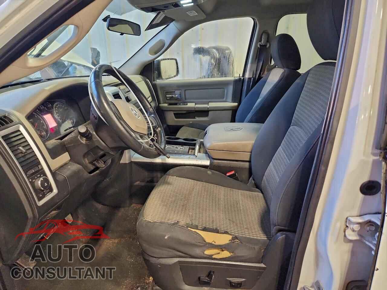 DODGE RAM 1500 2012 - 1C6RD6LT9CS113868