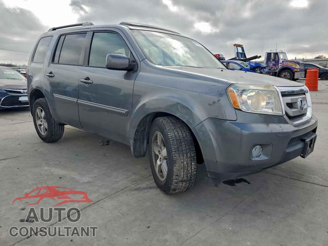 HONDA PILOT 2010 - 5FNYF3H61AB015220