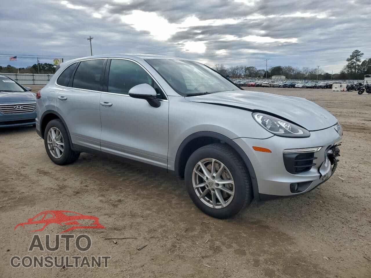 PORSCHE CAYENNE 2018 - WP1AA2A23JKA05680