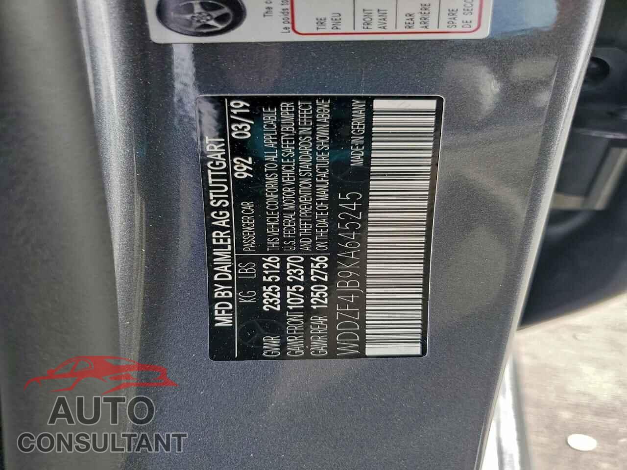 MERCEDES-BENZ E-CLASS 2019 - WDDZF4JB9KA645245