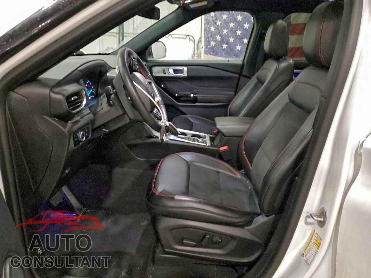 FORD EXPLORER 2023 - 1FMSK8KH1PGC40160